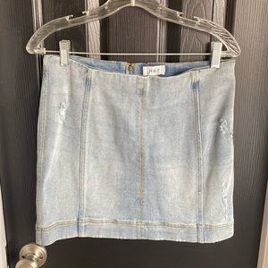 Jolt denim distressed mini skirt-Size 30